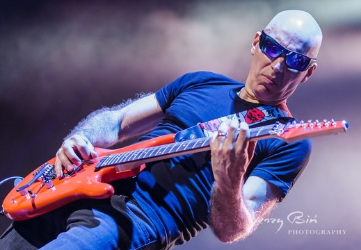 Joe Satriani