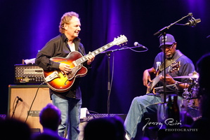 Lee Ritenour with his Band at Porgy & Bess, Vienna